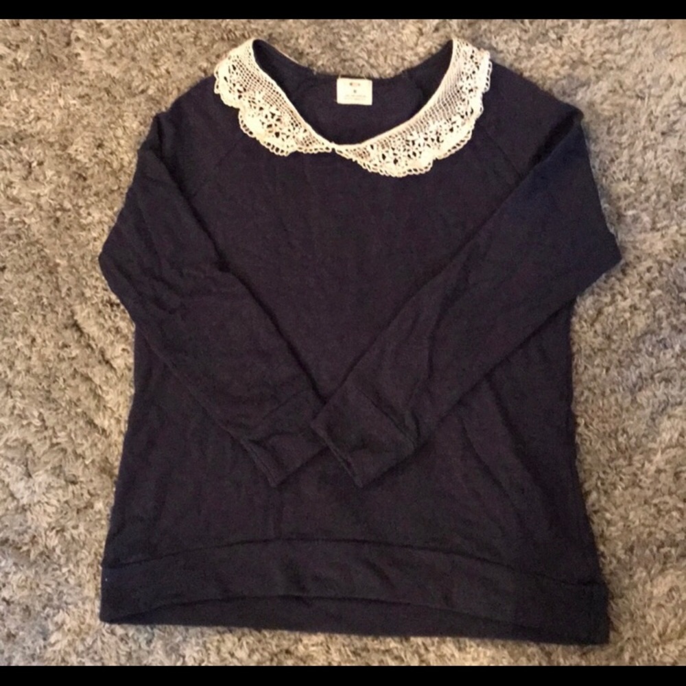 Urban outfitters Peter Pan collar sweater!